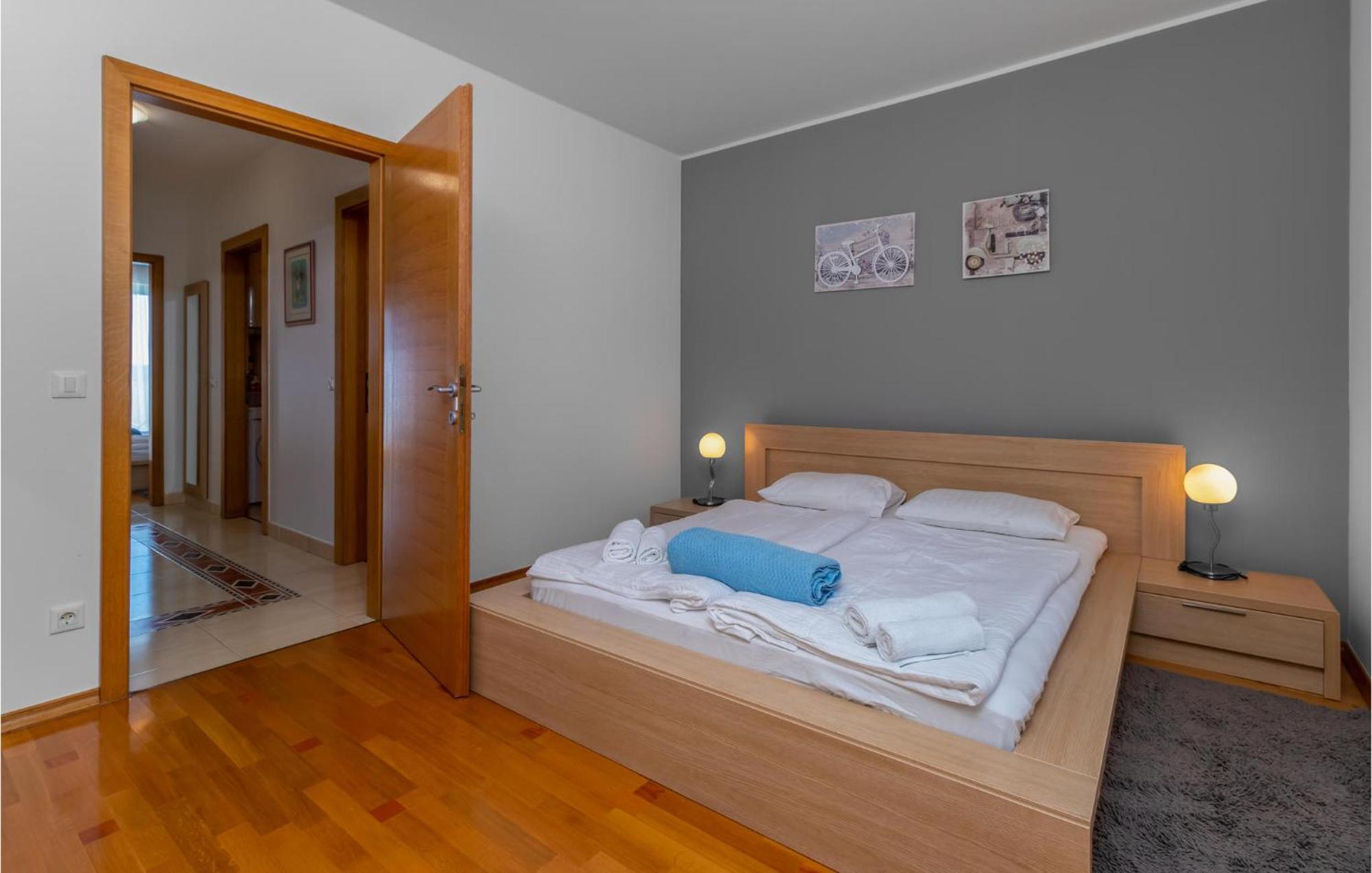 Lovely Apartment In Selce With House Sea View Exteriér fotografie