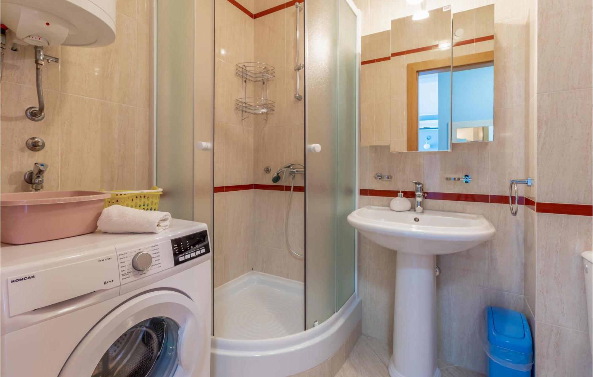 Lovely Apartment In Selce With House Sea View Exteriér fotografie